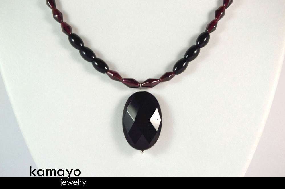 CAPRICORN CHARM NECKLACE - Faceted Black Onyx Pendant and Red Garnet Beads